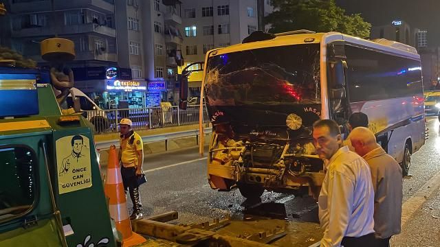 İstanbul'da servis otobüsü çekiciye çarptı! Çok sayıda yaralı var