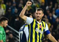 Fenerbahçe Sivasspor'u farklı geçti, ligin yine liderliğini aldı